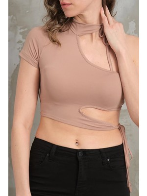 Modazeyosh Boyundan Baglamalı Crop
