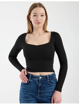 Modazeyosh Kadın Kalp Yaka Detay Bluz 8888