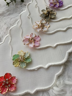 Zeynep Ela Kahve Yanı Kokteyl Sunum Peçete 6 Adetçiçekli