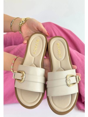 Dua Giyim Orja Bej Cilt Terlik