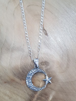 Canka Göktürkçe Türk Yazılı Ay Yıldız ve Gümüş Zincir