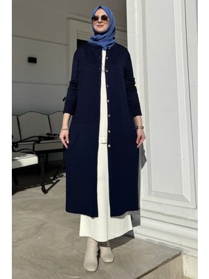 Rabia Şamlı Manolya Lacivert Triko Hırka