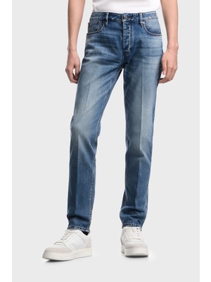 Emporio Armani Pamuklu Slim Fit Düşük Bel Düz Paça Jeans Erkek Kot Pantolon EM000668 AF22251 MB002