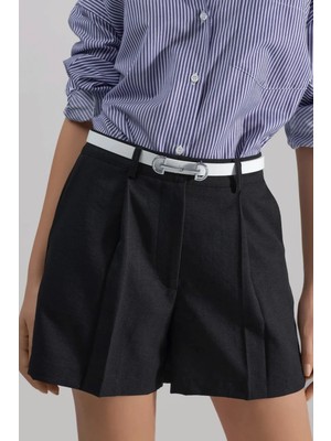 Hiccup Kadın Yüksek Bel Pile Detaylı Şort Siyah