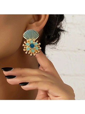 Eredka Deniz Kabuğu Desenli Taşlı Küpe