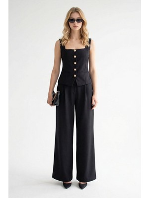 Bacc Siyah Brit Detaylı Kare Yaka Crep Bluz ve Pantolon Alt Üst Takım BCHN-2626844