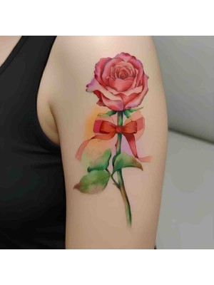 Bontexs Kurdele Detaylı Gerçekçi Kırmızı Gül Dövme Tasarımı" 1 Ay Kalıcı