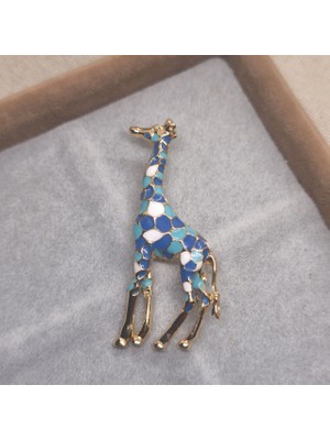 Museum Of You Zürafa Figürlü Broş Şık ve Modern Kadın Takı Aksesuarı