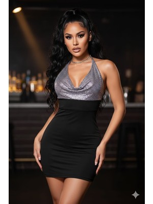 Aura Modist Boyundan Zincir Askılı Sırt Dekolteli Işıltılı Mini Elbise M