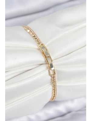 Moresun Buğz Pirinç Zirkon Taşlı Ezme Zincirli Sıralı Model Gold Renk Kadın Bilekilk - Buğz