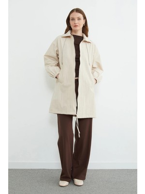 FullaModa Taş Detaylı Kapüşonlu Fermuarlı Trençkot