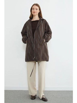 FullaModa Taş Detaylı Kapüşonlu Fermuarlı Trençkot