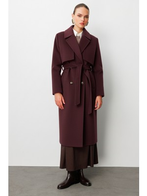Mizalle Yünlü Kaşe Dokulu Mürdüm Rengi  Uzun Trençkot Kaban