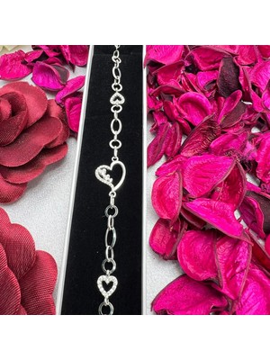 Victoria 925 Ayar Gümüş Çift Kalp Figürlü Bileklik – Zirkon Taşlı Zarif Kadın Bileklik