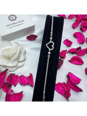 Victoria 925 Ayar Gümüş Taşlı Kalp Figürlü Kadın Bileklik – Zirkon Taşlı Zarif Tasarım