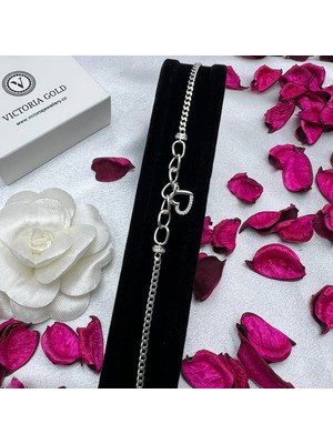 Victoria 925 Ayar Gümüş Kalp Figürlü Kadın Bileklik – Modern Zincir Tasarım