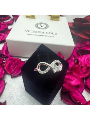 Victoria 925 Ayar Gümüş Sonsuzluk Taşlı Yüzük – Zirkon Detaylı Zarif Kadın Yüzük