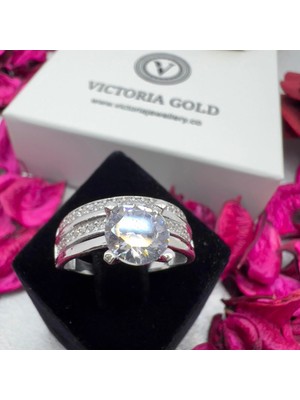 Victoria 925 Ayar Gümüş Büyük Tektaş Kadın Yüzük – Taşlı Şık Zirkon Tasarım