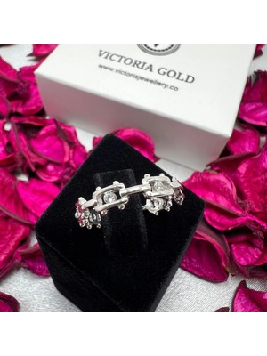 Victoria 925 Ayar Gümüş Zincir Tasarım Kadın Yüzük – Zirkon Taşlı Modern Model