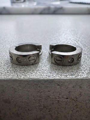 Meneva Aksesuar Zirkon Taşlı Vidalı Tasarım Gümüş Silver Renk Çelik Halka Küpe