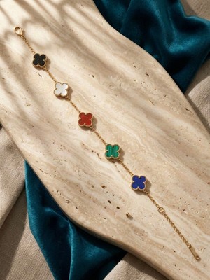 Meneva Aksesuar 5’li Mix Renk Yonca Altın Gold Renk Zincirli Paslanmaz Çelik Bileklik