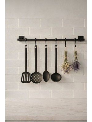 Sas Haus Modern Mat Siyah Mutfak Düzenleyici Set - Askı Aparatlı Spatula, Kevgir, Kaşık ve Kepçe Seti