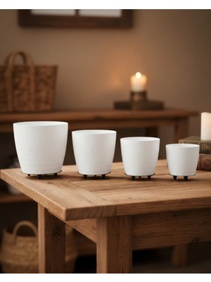 4’lü 3D Şık Beyaz Saksı Seti Modern Ayaklı Dekoratif Vazo Nemere