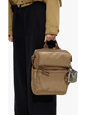 Parfois Kadın Charm'lı 14" Laptop Sırt Çantası