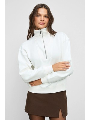 Grimelange ENDORA Kadın Yumuşak Polarlı Kumaşlı Yakası Fermuarlı Regular Ekru Sweatshirt