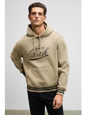 Grimelange PHANTOSEAS Erkek Kapüşonlu Önü Nakışlı Etek Ve Kol Triko Detaylı Vizon Sweatshirt