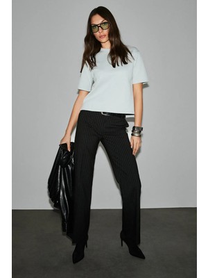 Grimelange COLENA Kadın Organik Pamuklu Bisiklet Yaka Oversize Fit Kısa Kollu Gri T-Shirt