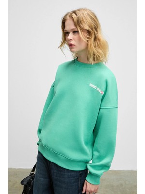 Grimelange PRIENCE Kadın Yumuşak Kumaşlı Baskılı Ve Havlu Patchlı Yuvarlak Yaka Yeşil Sweatshirt