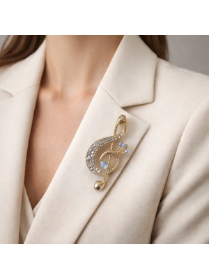 Herşey Nota Taş Detaylı Sol Anahtarı Tasarımlı Metal Broş – Müzik Temalı Ceket Çanta Aksesuarı