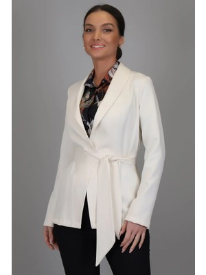 Sweetness Kadın Ekru Kemerli Astarsız Ceket