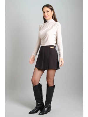 Sweetness Kadın Siyah Krep Kumaş Zincir Detaylı Bermuda Şort Etek