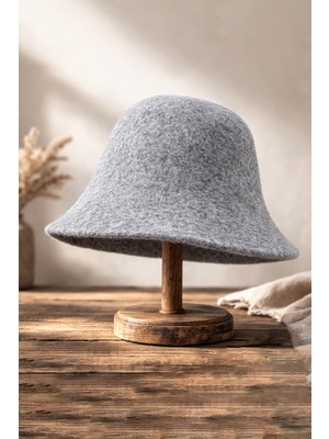 Külah Gri Yün Çan Şapka – Minimal Bell Hat | Soft Form Series