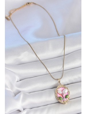 Moresun Buğz 316L Çelik Gold Renk Zincir Pembe Mineli Incili Çiçek Işlemeli Portre Model Kadın Kolye - Buğz