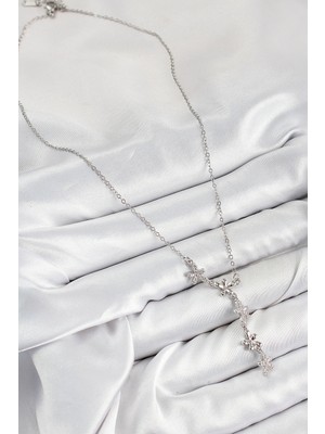 Moresun Buğz 316L Çelik Zirkon Taşlı Çiçek Model Gümüş Renk Kadın Kolye - Buğz