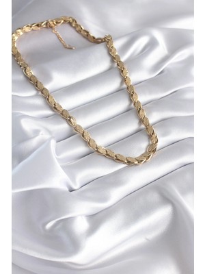 Moresun Buğz 316L Çelik Gold Renk Lazer Kesim Arpa Zincir Model Kadın Kolye - Buğz