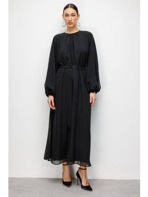 Mizalle Balon Kollu Kuşaklı Siyah Maksi Şifon Elbise
