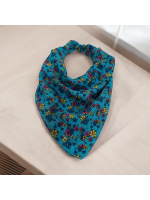 ALS Tasarım Dünyası Mavi Renk  Zemin Içi Çiçek Desenli %100 Koton Bandana