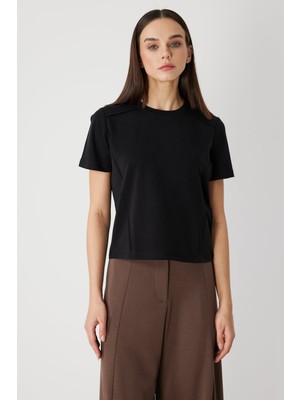 On Kadın Dikiş Detaylı Sıfır Yaka T-Shirt 71458 Siyah