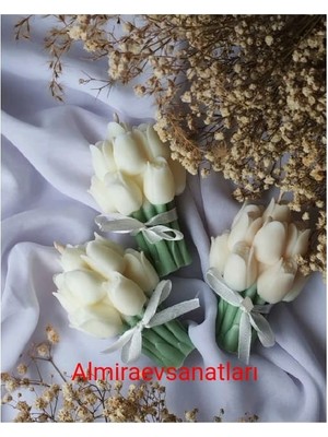 3 Lü Beyaz Lale Buketi Mum