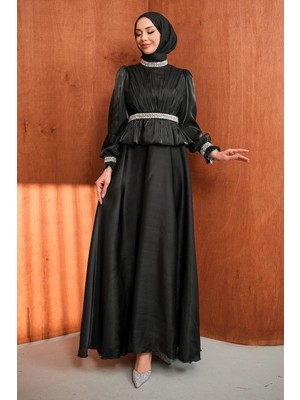 İmaj Butik Siyah Beli Volan Detaylı Taşlı Janjan Saten Abiye