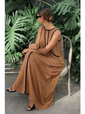 Civetta Kadın Omuzlardan Açık Yaka Ince Şerit Detaylı Uzun Viskon Elbise