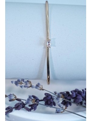 VeraGlobe Buğz Gold Renk Kelepçe Model Zirkon Taşlı Çelik Bileklik Kaliteli