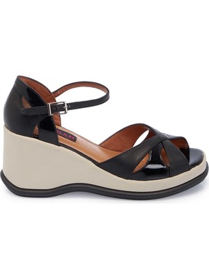 Tergan Siyah Hakiki Deri Kadın Dolgu Topuklu Ayakkabı - K25Y1AY67904-A23