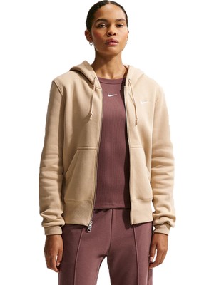 Nike Phoenix Fleece ile Tanışın: Modern Kesim ve Lüks Dokunuşun Buluşması