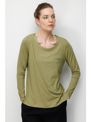 Desen Triko Kadın Sıfır Yaka Cebi Saten Şeritli Penye Bluz 26832 Yeşil