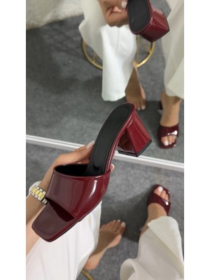 Akça Shoes Bordo Rugan Topuklu Terlik